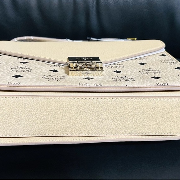 MCM Spot Park Avenue Medium Satchel Bag. - Picture 6 of 11